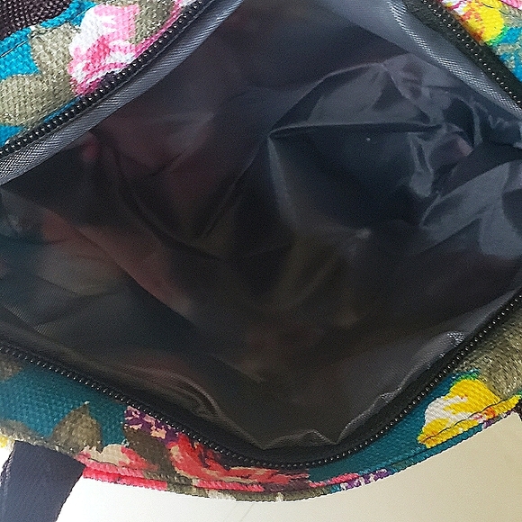 Floral print canvas tote, NWOT - Picture 3 of 3